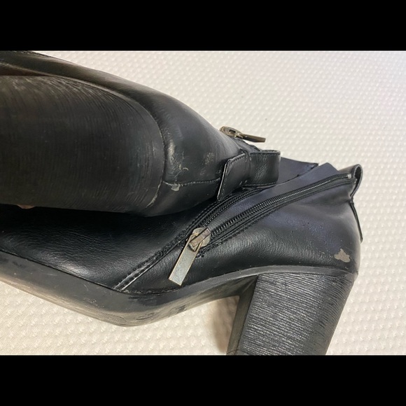 Black Bamboo Booties - Picture 7 of 8